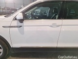  Volkswagen  Tiguan VOLKSWAGEN  / 2020 / 5P / SUV 2.0 TDI SCR 110KW ELEGANCE DSG #60