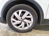 Volkswagen  Tiguan VOLKSWAGEN  / 2020 / 5P / SUV 2.0 TDI SCR 110KW ELEGANCE DSG #76