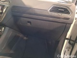  Volkswagen  Tiguan VOLKSWAGEN  / 2020 / 5P / SUV 2.0 TDI SCR 110KW ELEGANCE DSG #96
