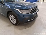  Volkswagen  Tiguan VOLKSWAGEN  / 2020 / 5P / SUV 2.0 TDI SCR 110KW LIFE DSG #33