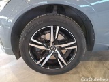  Volvo  XC60 VOLVO  / 2021 / 5P / SUV B4 D AUTOMATICO R-DESIGN #102