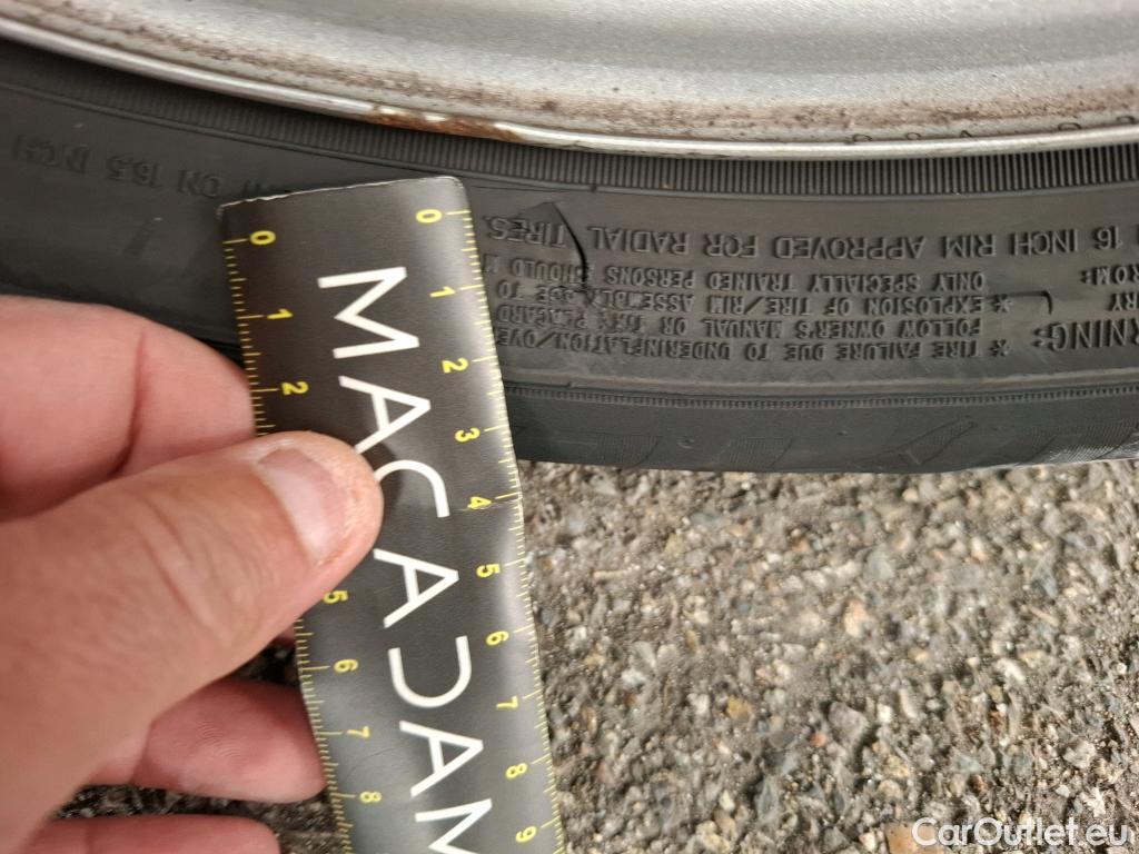  Citroen  Berlingo CITROEN  Van / 2018 / 4P / Fourgonnette M 1000kg BlueHDi 130 S&S EAT8 Club #29