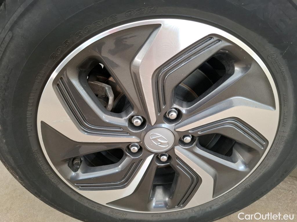  Hyundai  Konna Kona Business Hybrid 2WD 1.6 GDI 140CV BVA6 E6dT #32