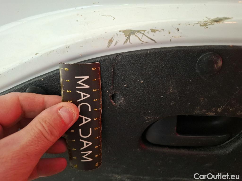  Citroen  Berlingo CITROEN  Van / 2018 / 4P / Fourgonnette M 1000kg BlueHDi 130 S&S EAT8 Club #43