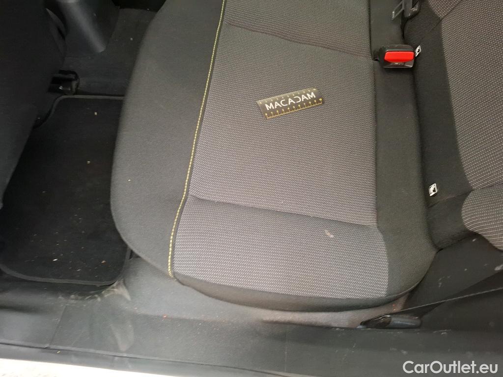  Citroen  C3  Feel Business 1.5 BlueHDI 100CV BVM6 E6d #40