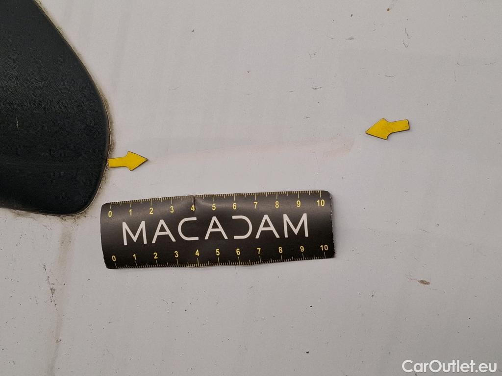  Citroen  Berlingo CITROEN  Van / 2018 / 4P / Fourgonnette M 1000kg BlueHDi 130 S&S EAT8 Club #2