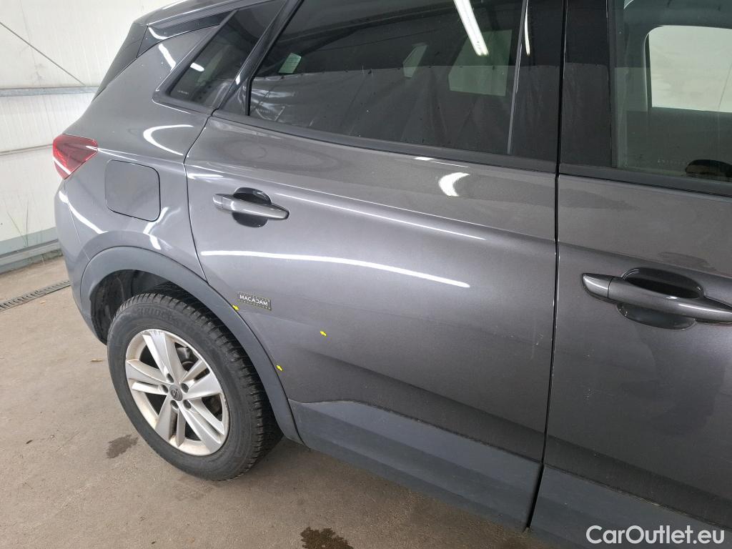  Opel   Grandland X Grandland X Business Edition 1.2 Turbo 130CV BVA8 E6d #1