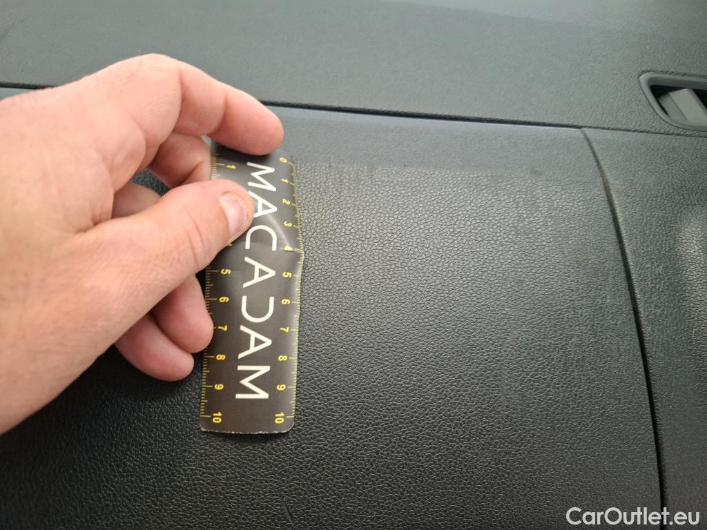  Citroen  Berlingo CITROEN  Van / 2018 / 4P / Fourgonnette M 1000kg BlueHDi 130 S&S EAT8 Club #54