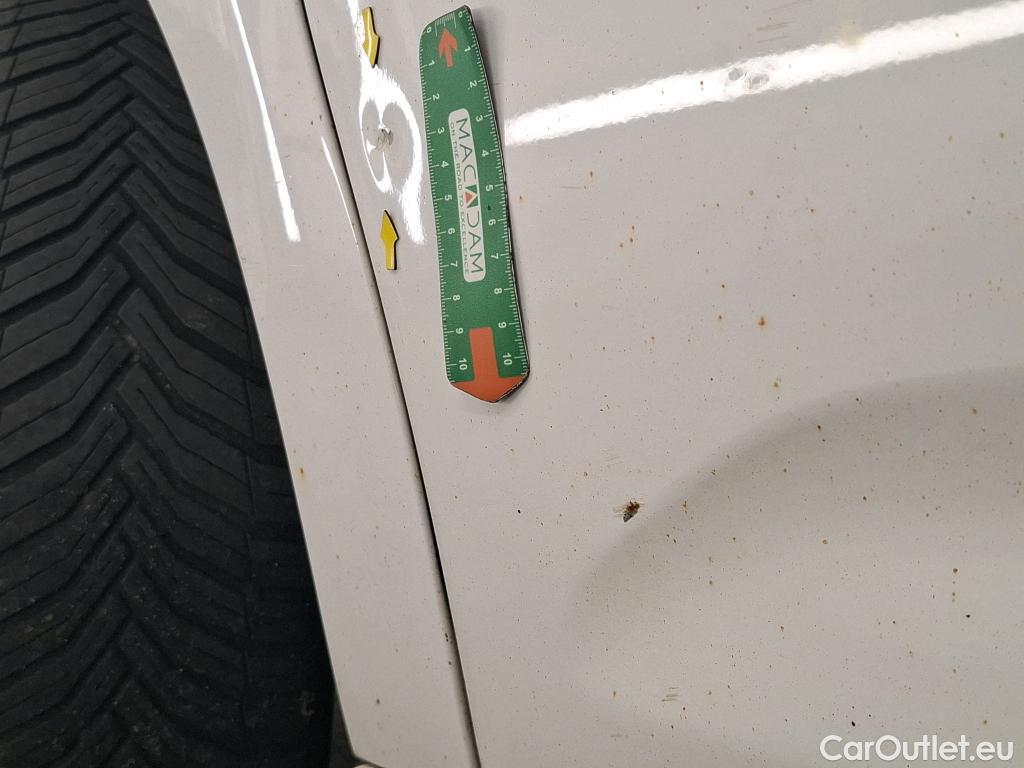  Citroen  C3  Societe Confort 1.6 BlueHDI 75CV BVM5 E6 #7