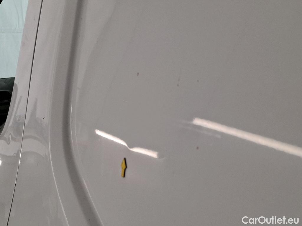  Citroen  Berlingo CITROEN  Van / 2018 / 4P / Fourgonnette M 1000kg BlueHDi 130 S&S EAT8 Club #6