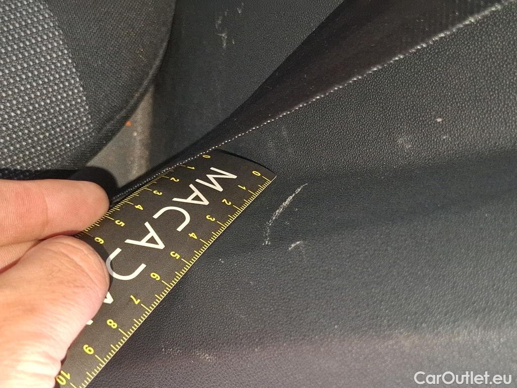  Citroen  C3  Feel Business 1.5 BlueHDI 100CV BVM6 E6d #31