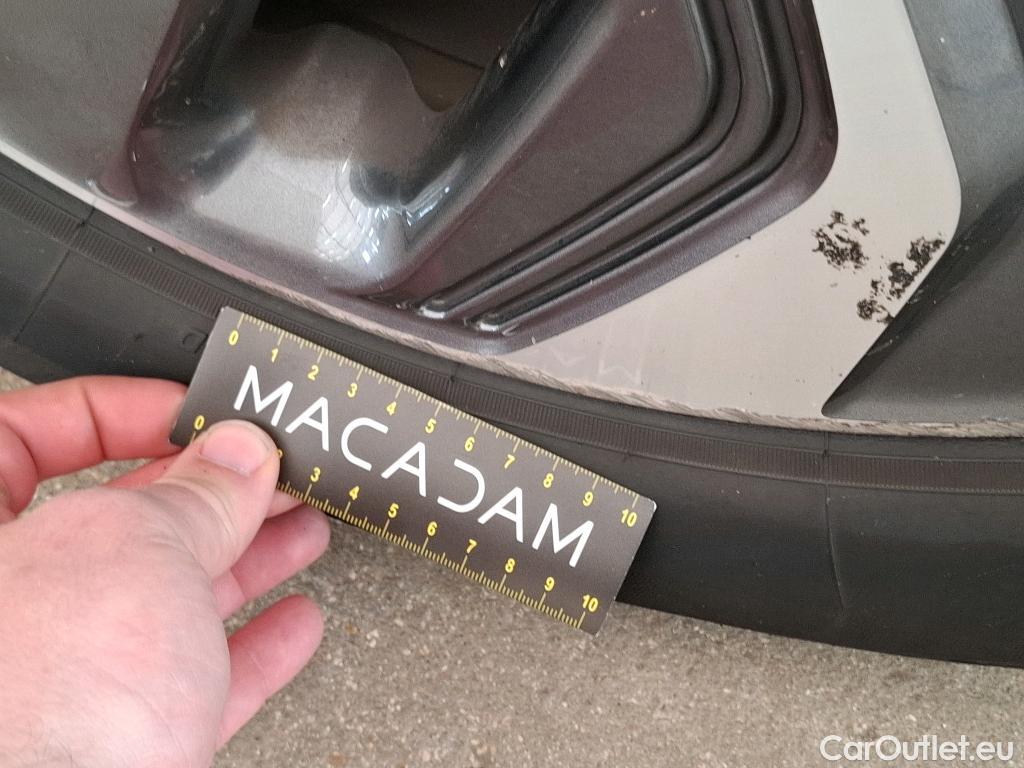  Hyundai  Konna Kona Business Hybrid 2WD 1.6 GDI 140CV BVA6 E6dT #39