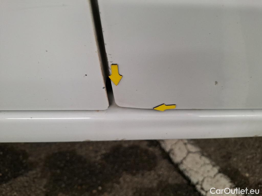  Citroen  Berlingo CITROEN  Van / 2018 / 4P / Fourgonnette M 1000kg BlueHDi 130 S&S EAT8 Club #26