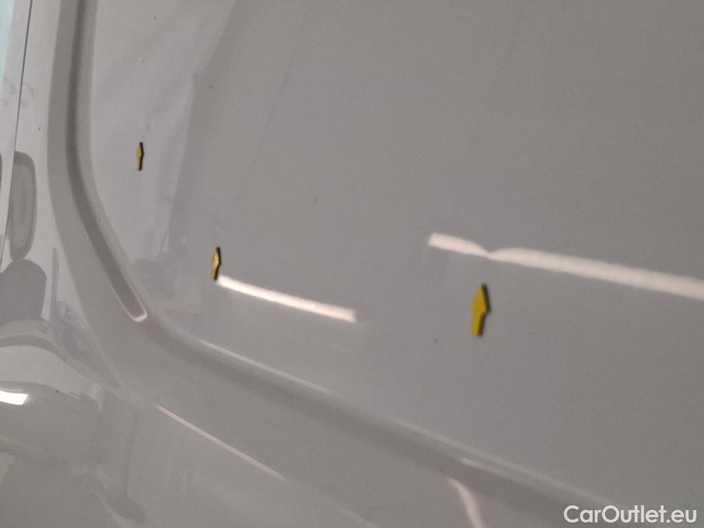  Citroen  Berlingo CITROEN  Van / 2018 / 4P / Fourgonnette M 1000kg BlueHDi 130 S&S EAT8 Club #4