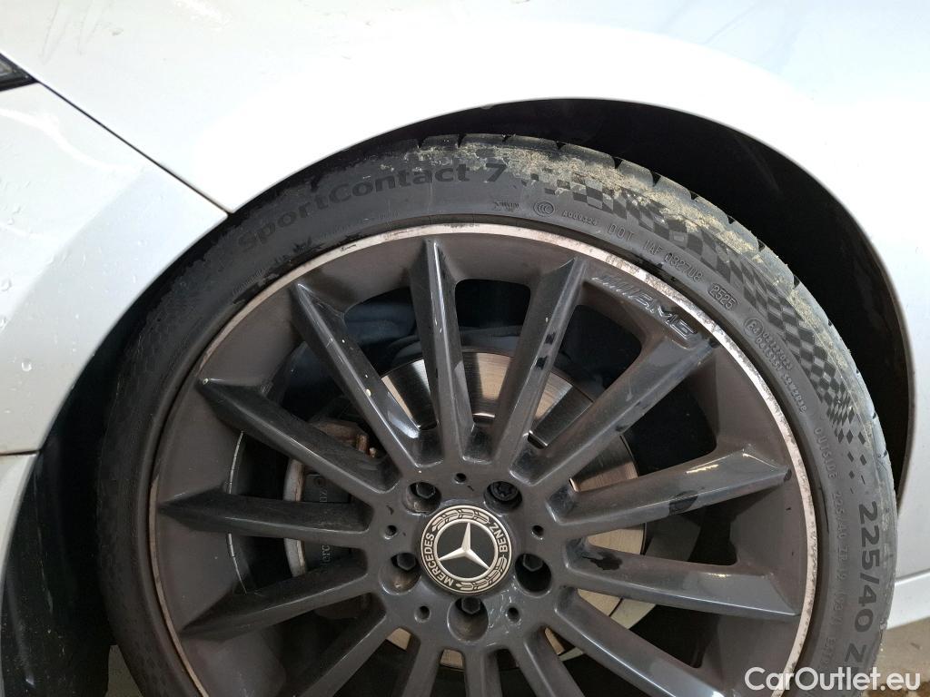  Mercedes  A-Klasse MERCEDES-BENZ Classe A Berline / 2018 / 4P / Berline A 200 d AMG Line 8G-DCT #40