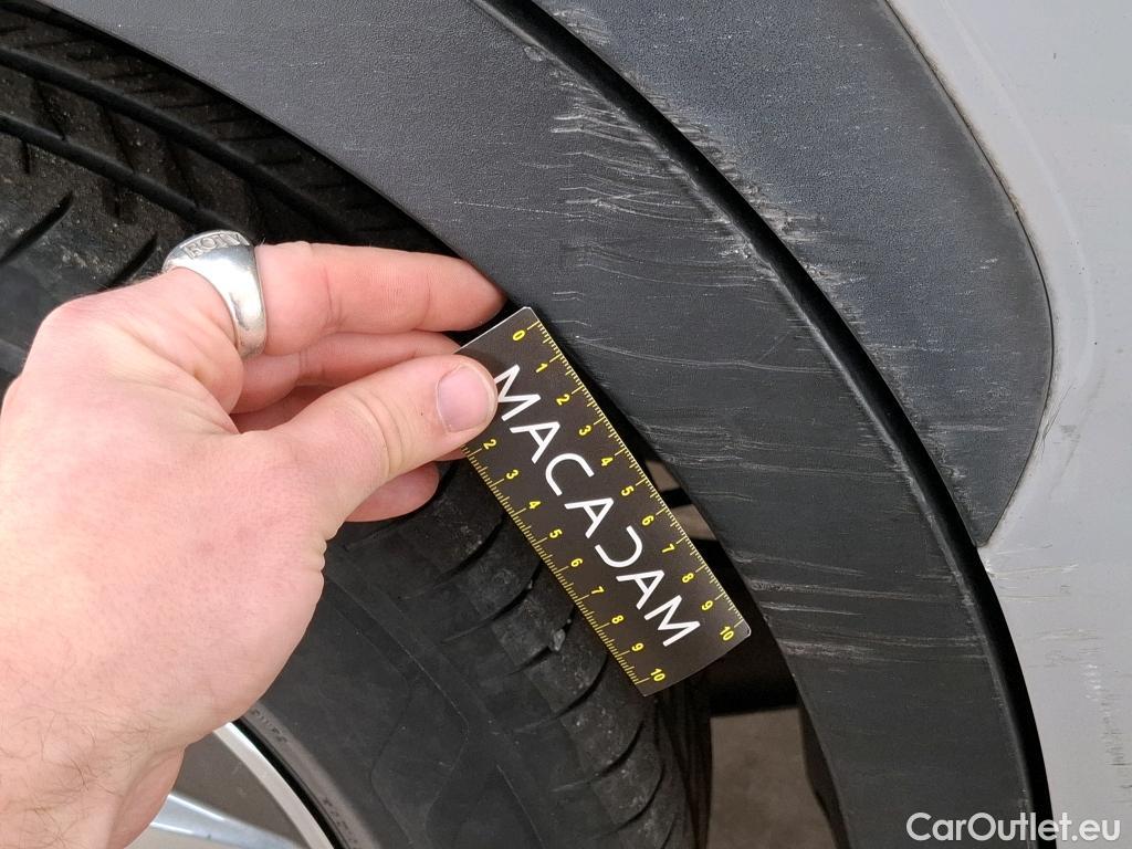  Hyundai  Konna Kona Business Hybrid 2WD 1.6 GDI 140CV BVA6 E6dT #84