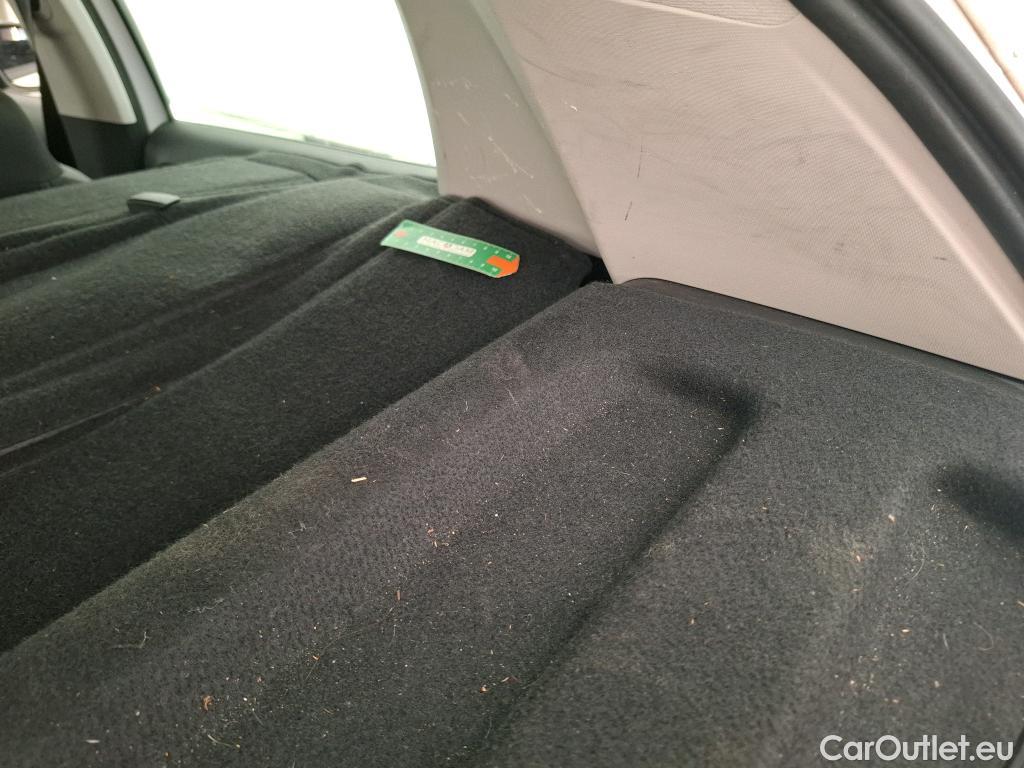  Citroen  C3  Société Feel 1.5 BlueHDI 100CV BVM5 E6dT #9