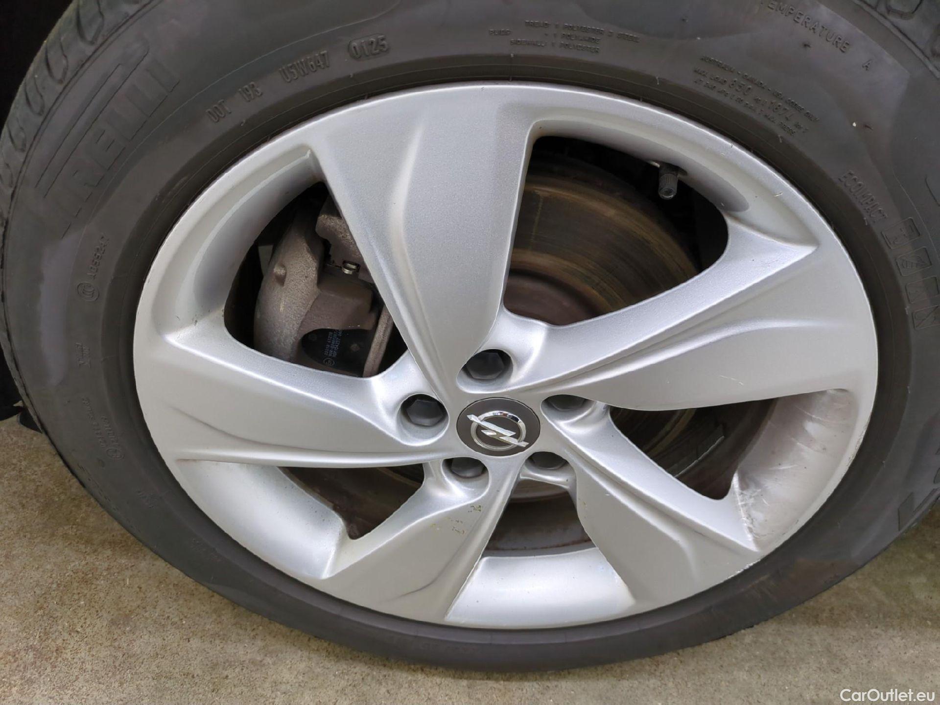  Opel   Grandland X OPEL / 2017 / 5P / SUV 1.6 HYBRID4 300 ELEGANCE BUSINESAUTO 4x4 #15