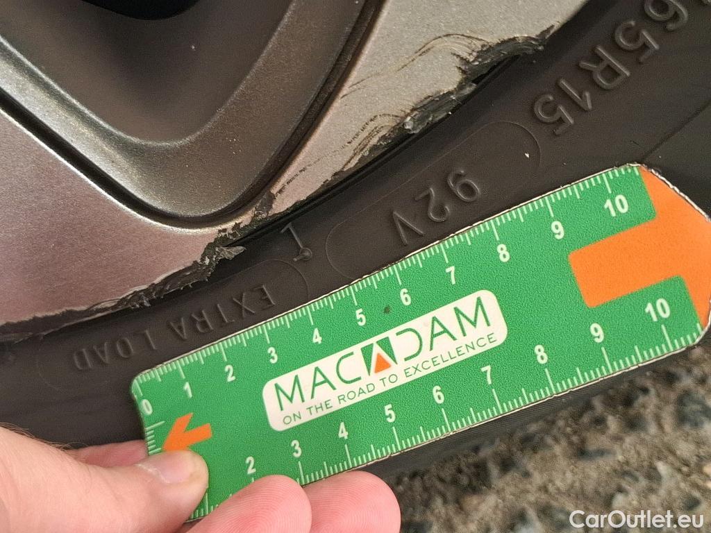  Citroen  C3  Societe Confort 1.6 BlueHDI 75CV BVM5 E6 #41