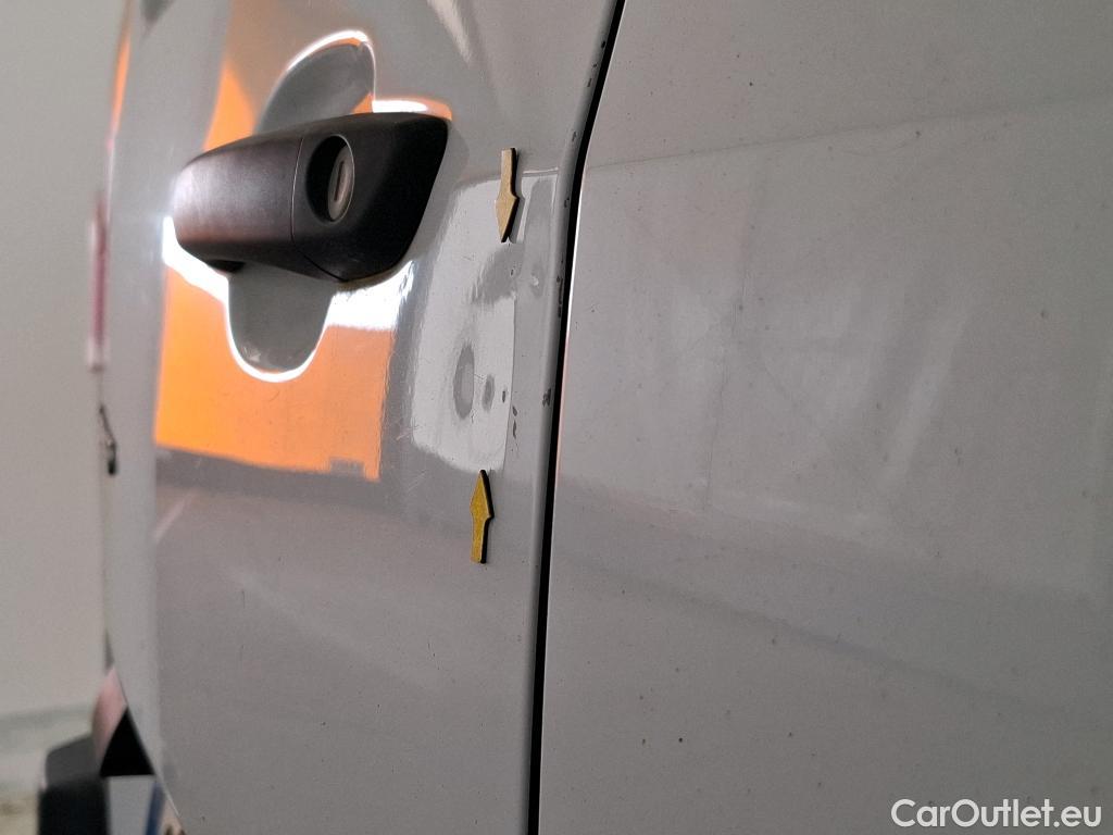  Citroen  Berlingo CITROEN  Van / 2018 / 4P / Fourgonnette M 1000kg BlueHDi 130 S&S EAT8 Club #51