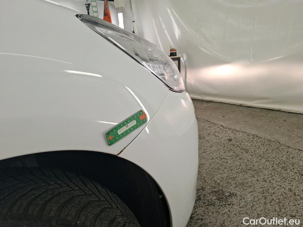  Citroen  C3  Societe Confort 1.6 BlueHDI 75CV BVM5 E6 #13