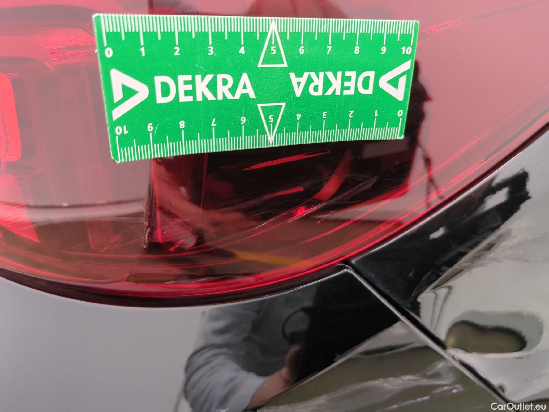  Opel   Grandland X OPEL / 2017 / 5P / SUV 1.6 HYBRID4 300 ELEGANCE BUSINESAUTO 4x4 #45