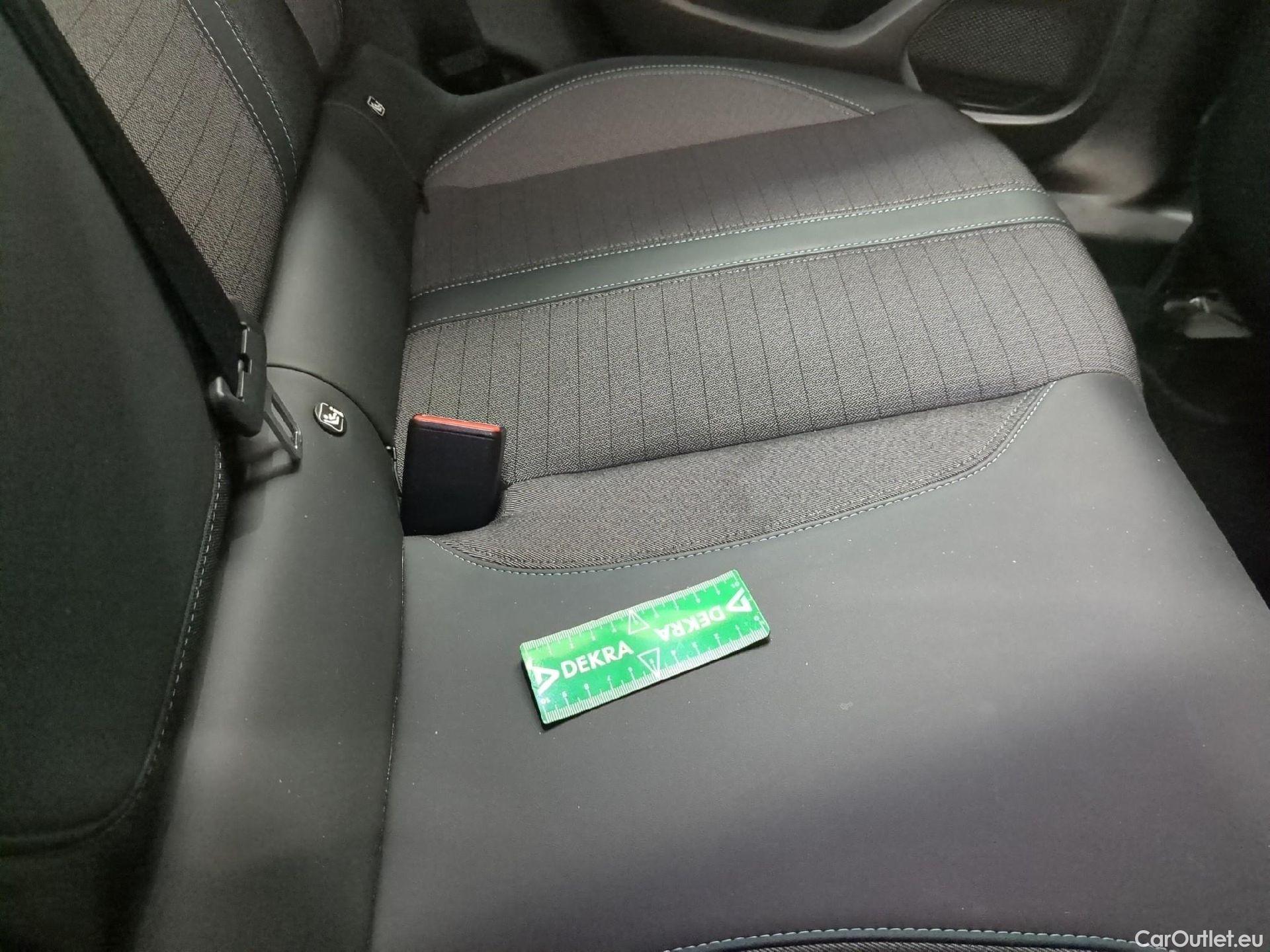  Peugeot  2008  Allure Pack 1.5 HDi 110CV BVM6 E6d #30