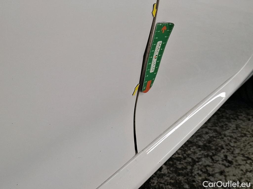  Peugeot  208  Active Business 1.5 HDi 100CV BVM6 E6d #2