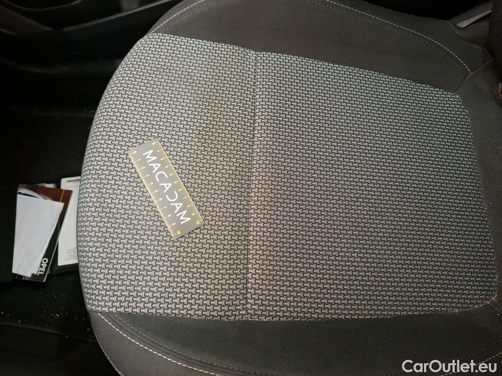  Opel   Grandland X Grandland X Business Edition 1.2 Turbo 130CV BVA8 E6d #29