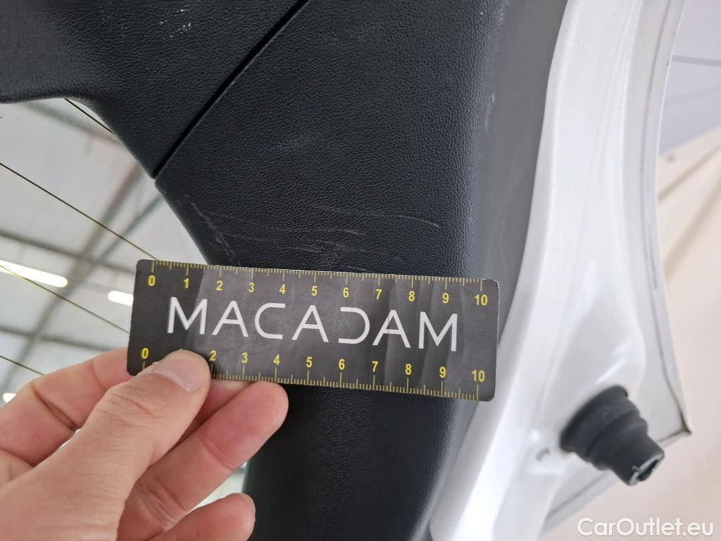  Peugeot  208  Affaire Premium 1.5 HDi 100CV BVM5 E6dT #41