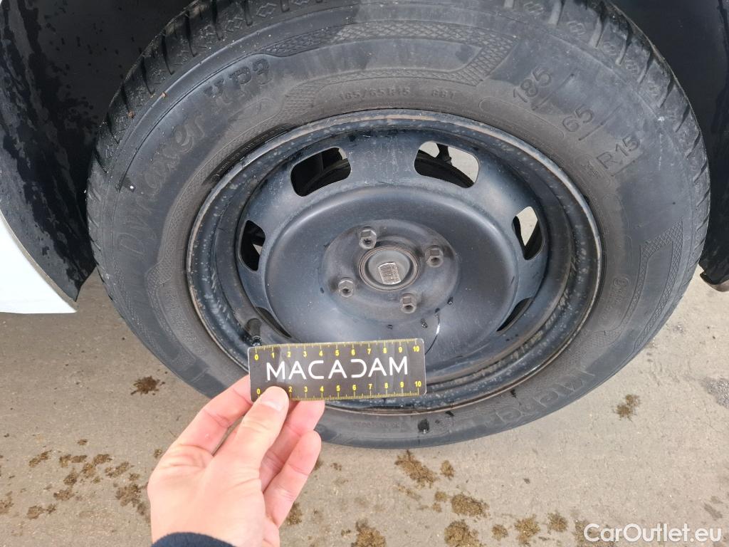  Peugeot  208  Affaire Premium 1.5 HDi 100CV BVM5 E6dT #47