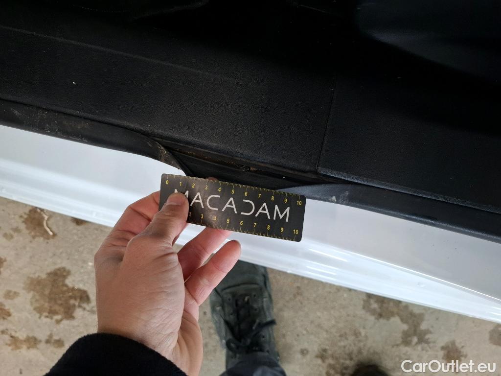  Peugeot  208  Affaire Premium 1.5 HDi 100CV BVM5 E6dT #29