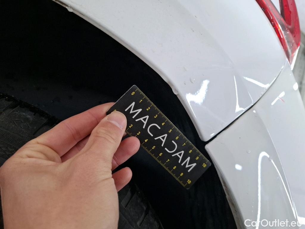  Peugeot  208  Affaire Premium 1.5 HDi 100CV BVM5 E6dT #19