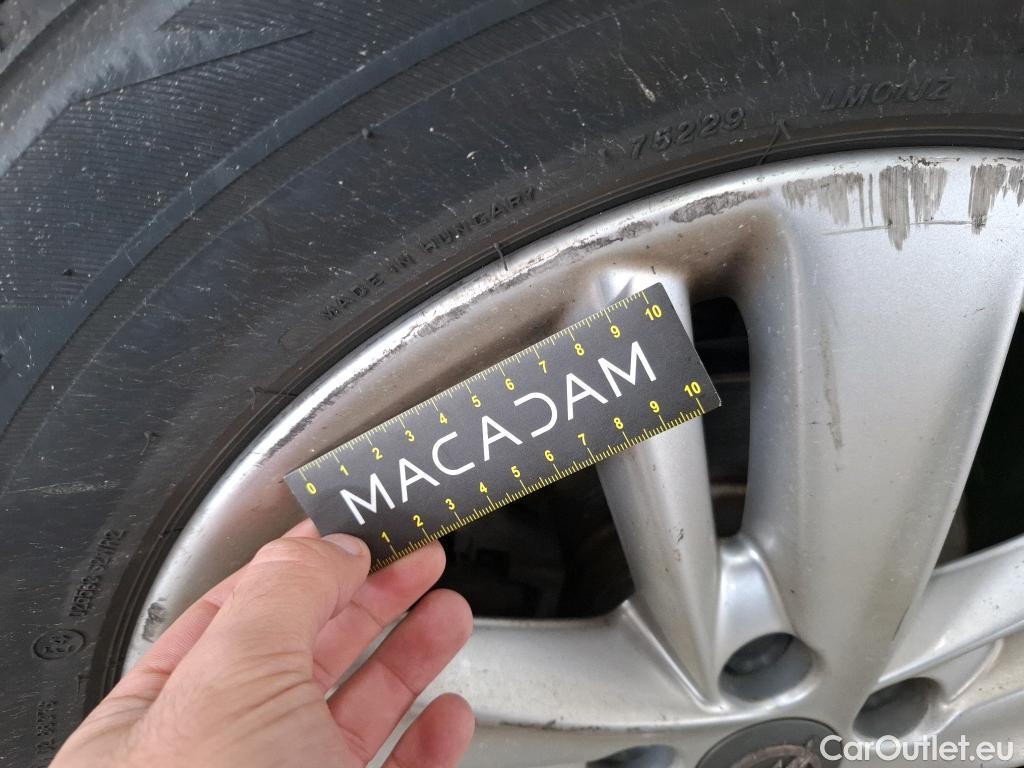  Opel   Grandland X Grandland X Business Edition 1.2 Turbo 130CV BVA8 E6d #14