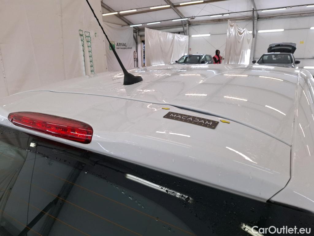  Peugeot  208  Affaire Premium 1.5 HDi 100CV BVM5 E6dT #25