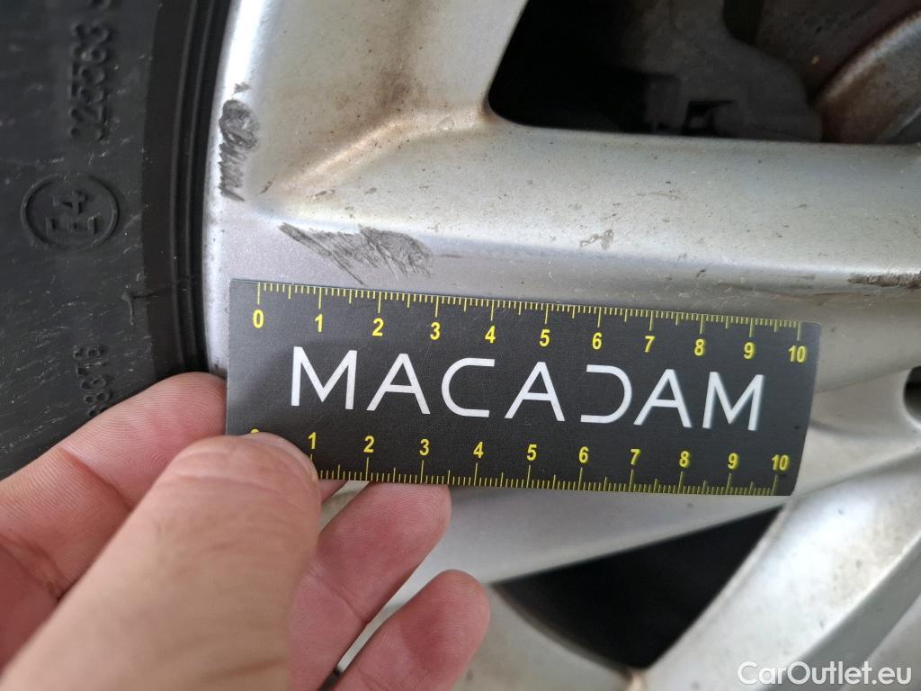  Opel   Grandland X Grandland X Business Edition 1.2 Turbo 130CV BVA8 E6d #17