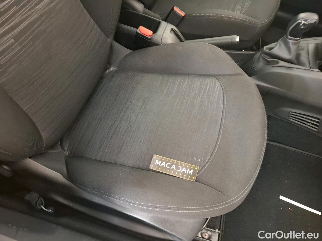  Peugeot  208  Affaire Premium 1.5 HDi 100CV BVM5 E6dT #51