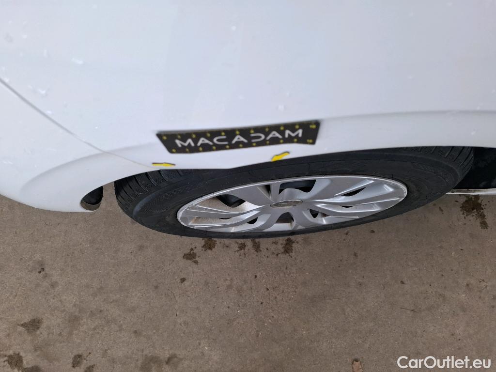  Peugeot  208  Affaire Premium 1.5 HDi 100CV BVM5 E6dT #11