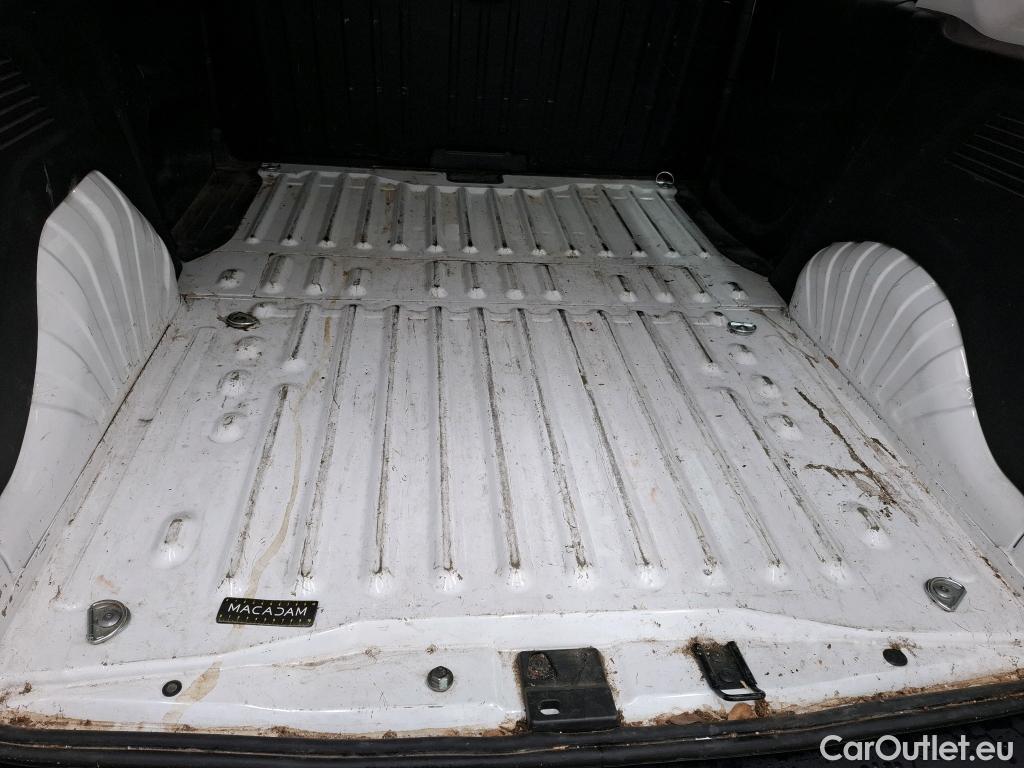  Peugeot  Partner  Premium L1 1.2 PureTech 110CV BVM6 E6d #19