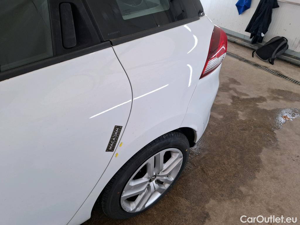  Renault  Clio  IV Grandtour Business 0.9 TCe 90CV BVM5 E6 #39