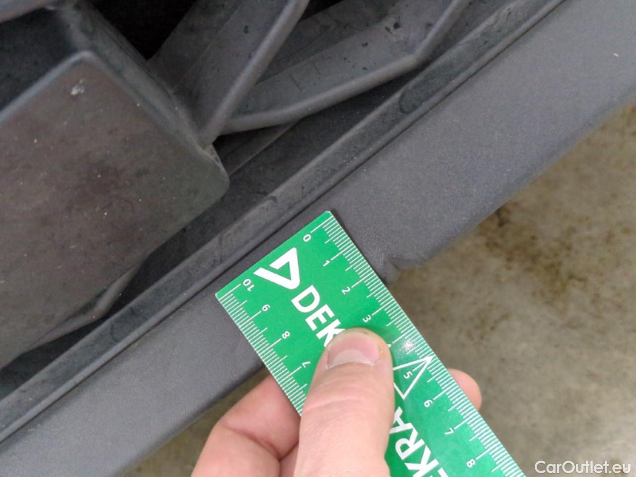  Seat  Arona  Business 1.0 TSI 95CV BVM5 E6d #12