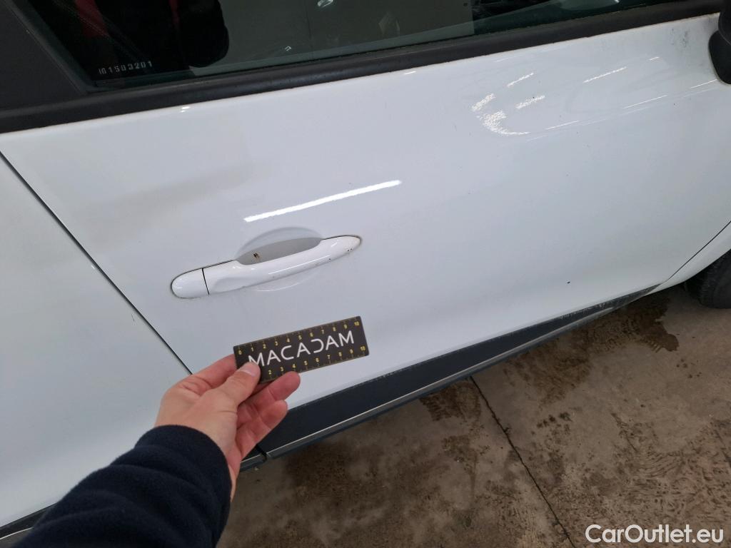  Renault  Clio  IV Grandtour Business 0.9 TCe 90CV BVM5 E6 #36