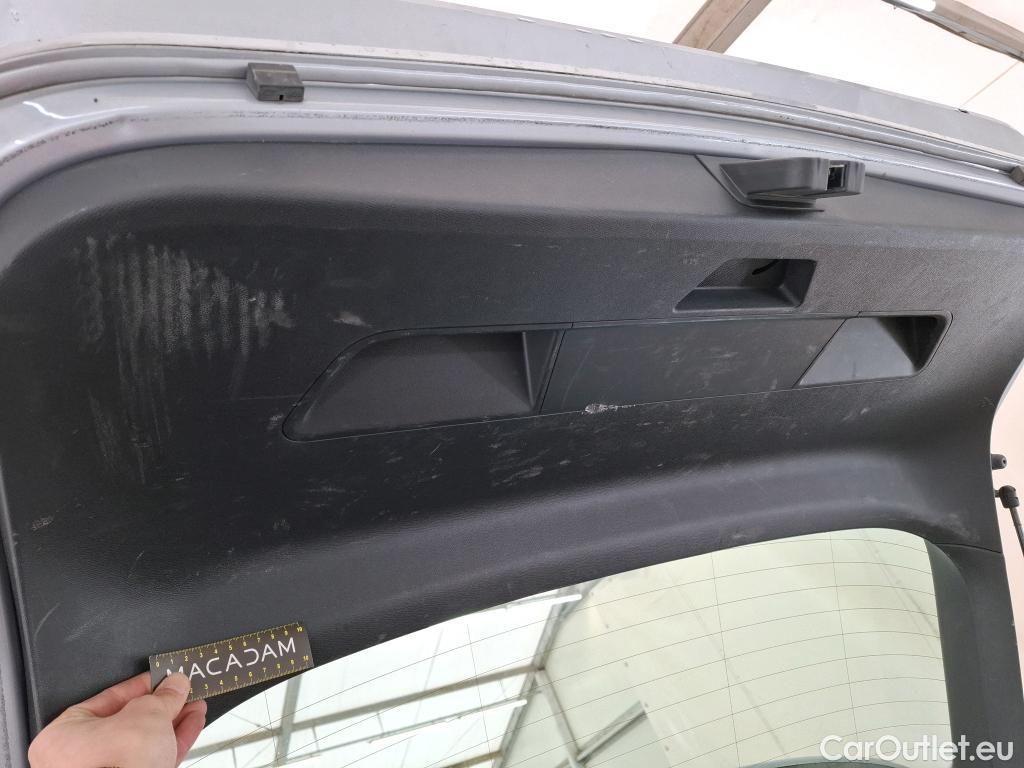  Seat  Leon SEAT  Sportstourer / 2020 / 5P / Break 1.0 eTSI 110 DSG S&S Style Business #20