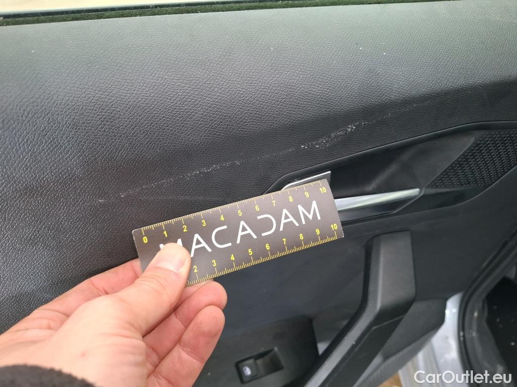  Seat  Leon SEAT  Sportstourer / 2020 / 5P / Break 1.0 eTSI 110 DSG S&S Style Business #19