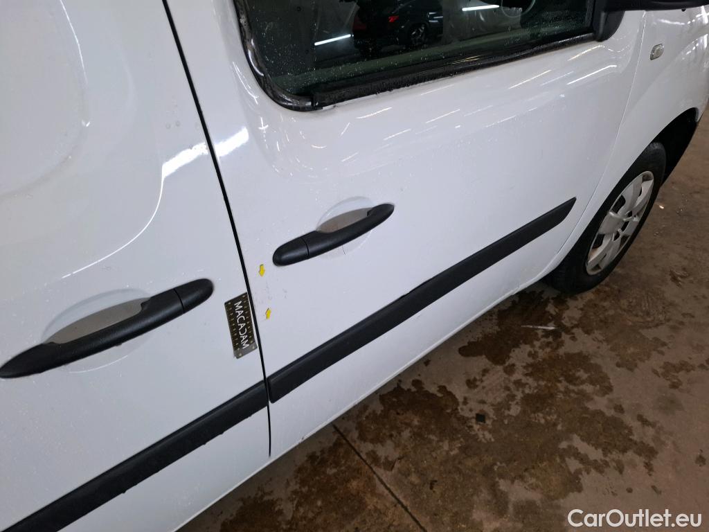  Renault  Kangoo  II Express Maxi Extra (Série Spéciale) 1.5 dCi 95CV BVM6 E6dT #81