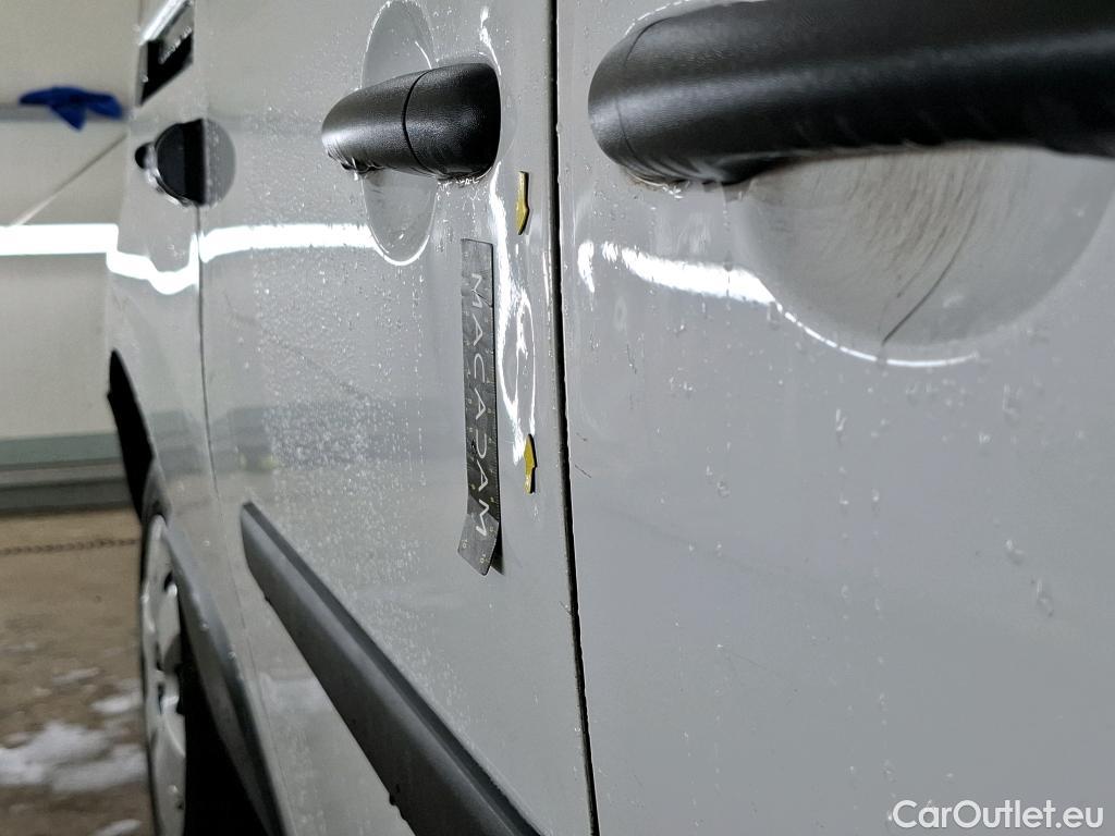  Renault  Kangoo  II Express Maxi Extra (Série Spéciale) 1.5 dCi 95CV BVM6 E6dT #63