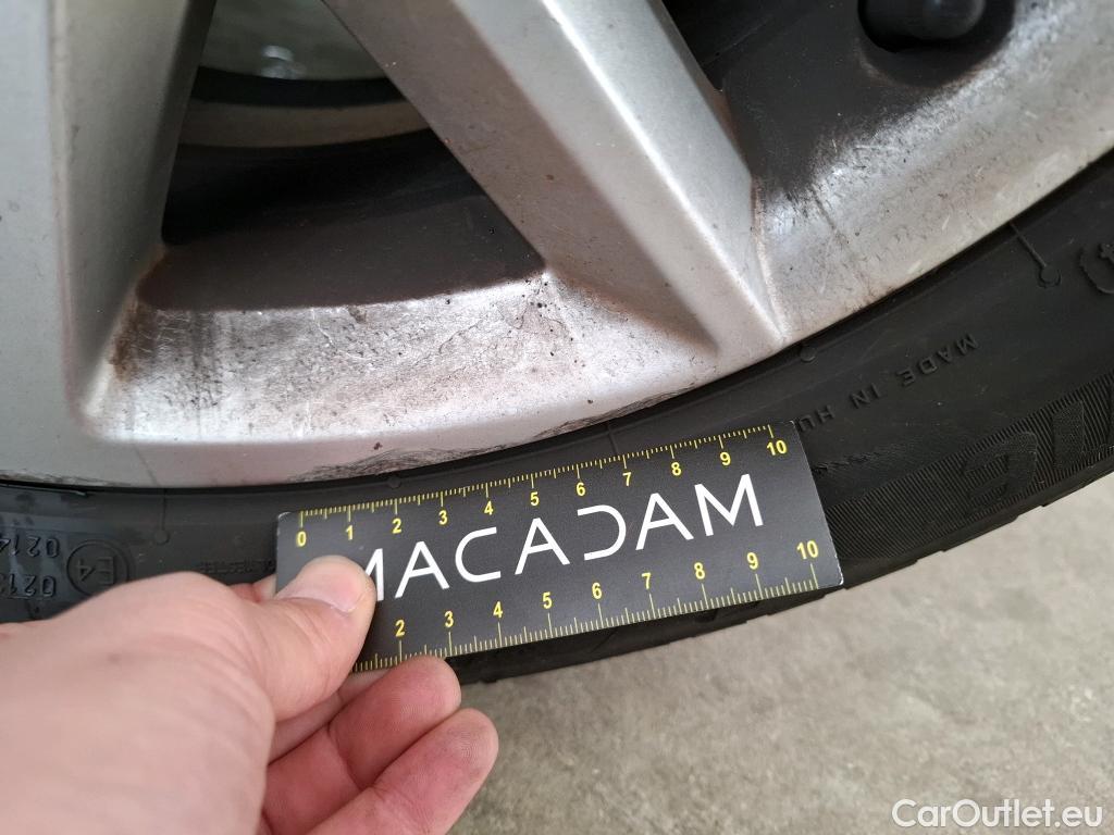  Seat  Leon SEAT  Sportstourer / 2020 / 5P / Break 1.0 eTSI 110 DSG S&S Style Business #15