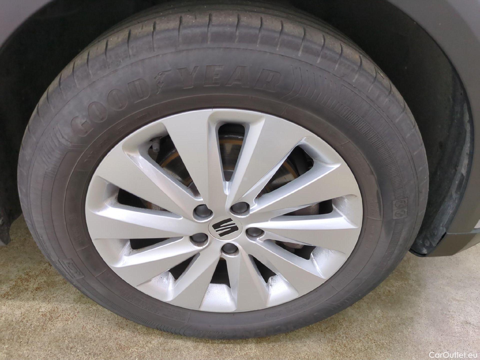  Seat  Arona  Business 1.0 TSI 95CV BVM5 E6d #1