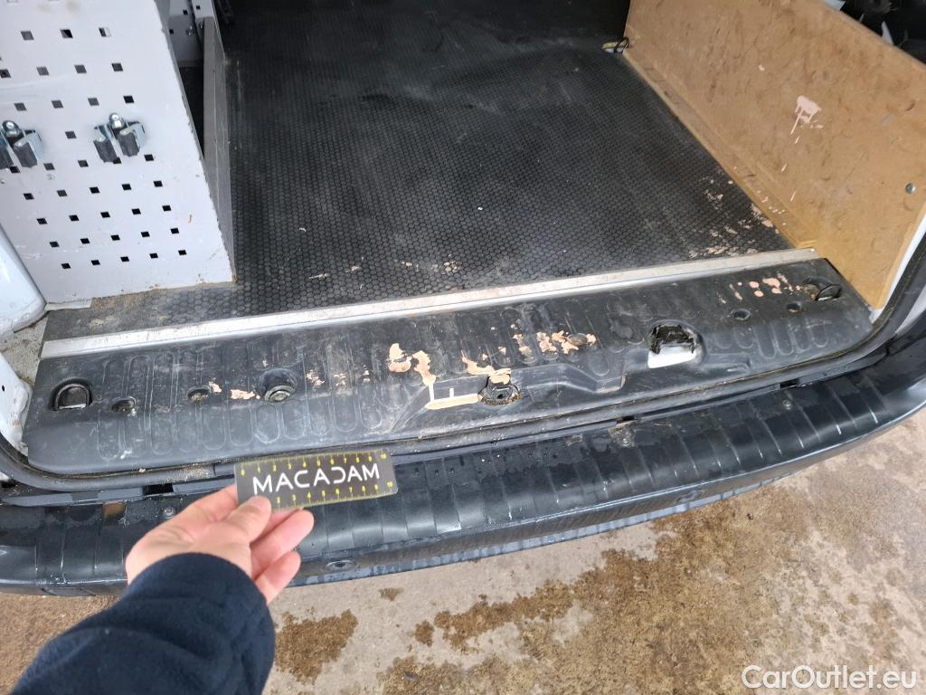  Renault  Kangoo  II Express Maxi Extra (Série Spéciale) 1.5 dCi 95CV BVM6 E6dT #83