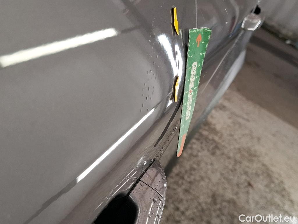  Renault  Captur  II Intens 1.5 dCi 115CV BVA7 E6dT #7